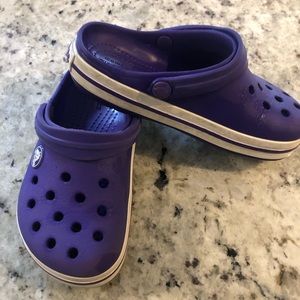 Purple crocs 10T